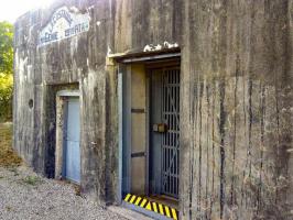 Ligne Maginot - AC1B - MC22 - LA COSTAUDE - (Casemate d'artillerie) - Les entrées du personnel et du matériel