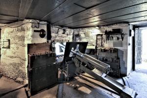 Ligne Maginot - AC1B - MC22 - LA COSTAUDE - (Casemate d'artillerie) - Chambre de tir