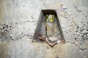 Ligne Maginot - CB294 - PESCH EST - (Blockhaus pour canon) - Créneau dans la chambre de tir annexe