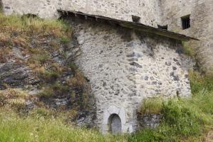 Ligne Maginot - BRIANÇON - (Central téléphonique isolé) - L'entrée du central situé dans les murailles