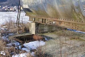 Ligne Maginot - 31L - (Chambre de coupure) - La trappe d'accès reste encore visible. Le volet de fermeture a toutefois disparu.