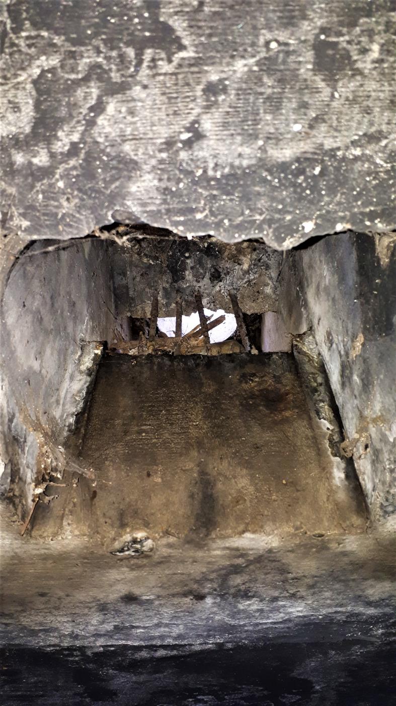 Ligne Maginot - 476E - MINOTERIE - (Blockhaus pour arme infanterie) - Chambre de tir Est
Dispositif anti-grenade dans l'orifice de ventilation
