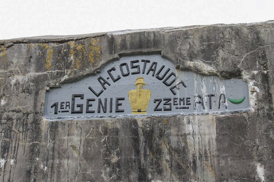 Ligne Maginot - AC1B - MC22 - LA COSTAUDE - (Casemate d'artillerie) - Le cartouche ornant la casemate