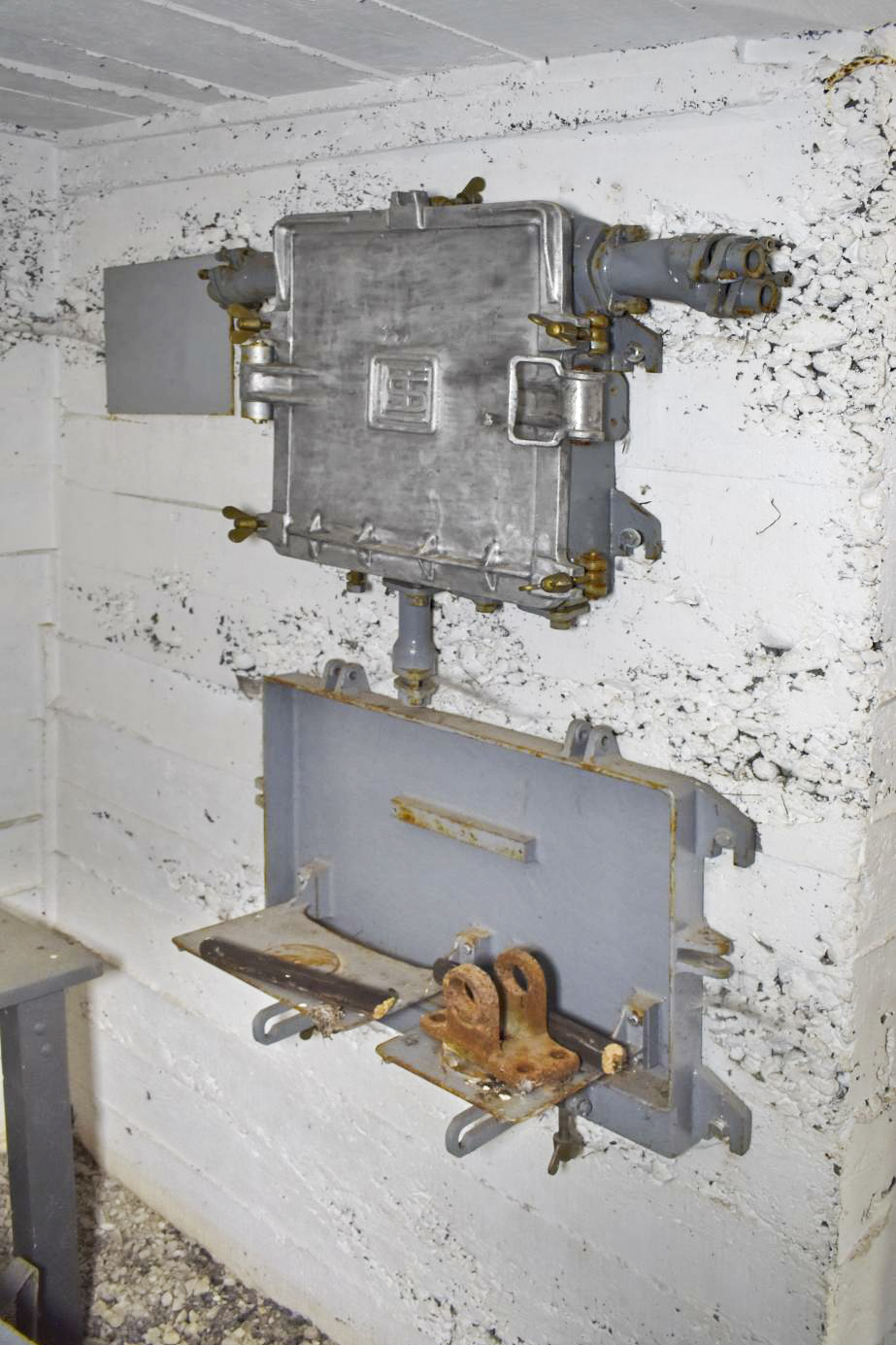 Ligne Maginot - AC1B - MC22 - LA COSTAUDE - (Casemate d'artillerie) - Central téléphonique
(Le matériel exposé n’était pas en place en 1940)