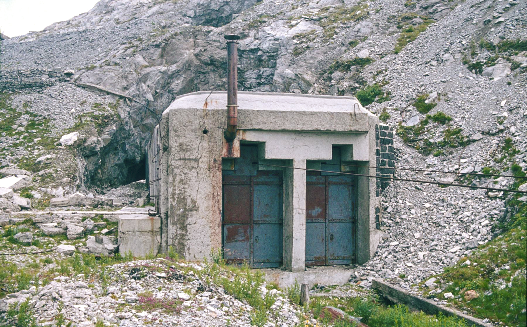 Ligne Maginot - PAS DU ROC - (Ouvrage d'artillerie) - L'entrée munitions