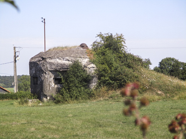 Ligne Maginot - B671 - LE NOISIER - (Blockhaus pour canon) - Vue prise de la rue Clémenceau.