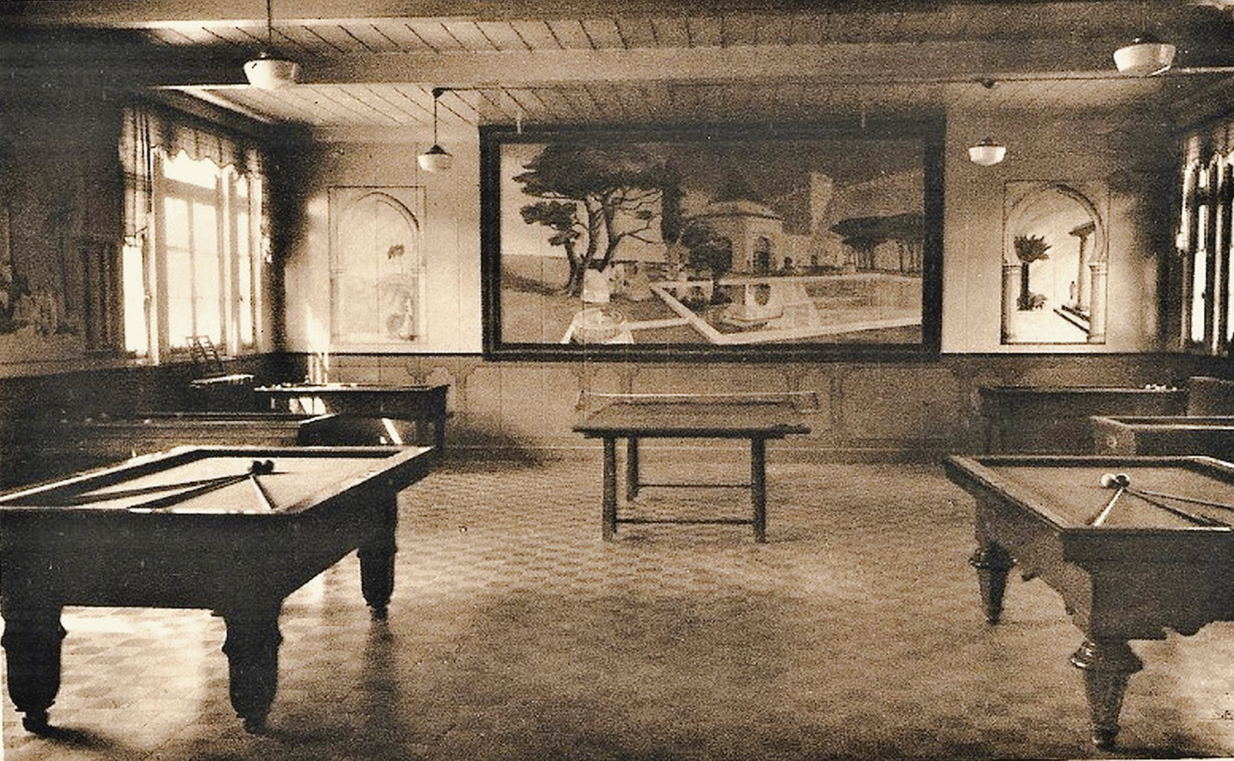 Ligne Maginot - ELZANGE - (Camp de sureté) - Camp d'Elzange - La salle de jeux et les billards. - Inconnu