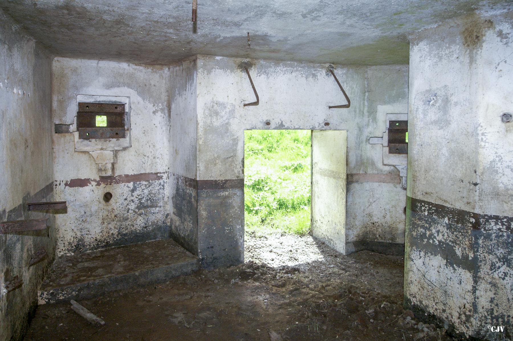 Ligne Maginot - B746 - CROIX DE TRELON EST - (Blockhaus pour canon) - L'entrée du matériel - Caspar Vermeulen
