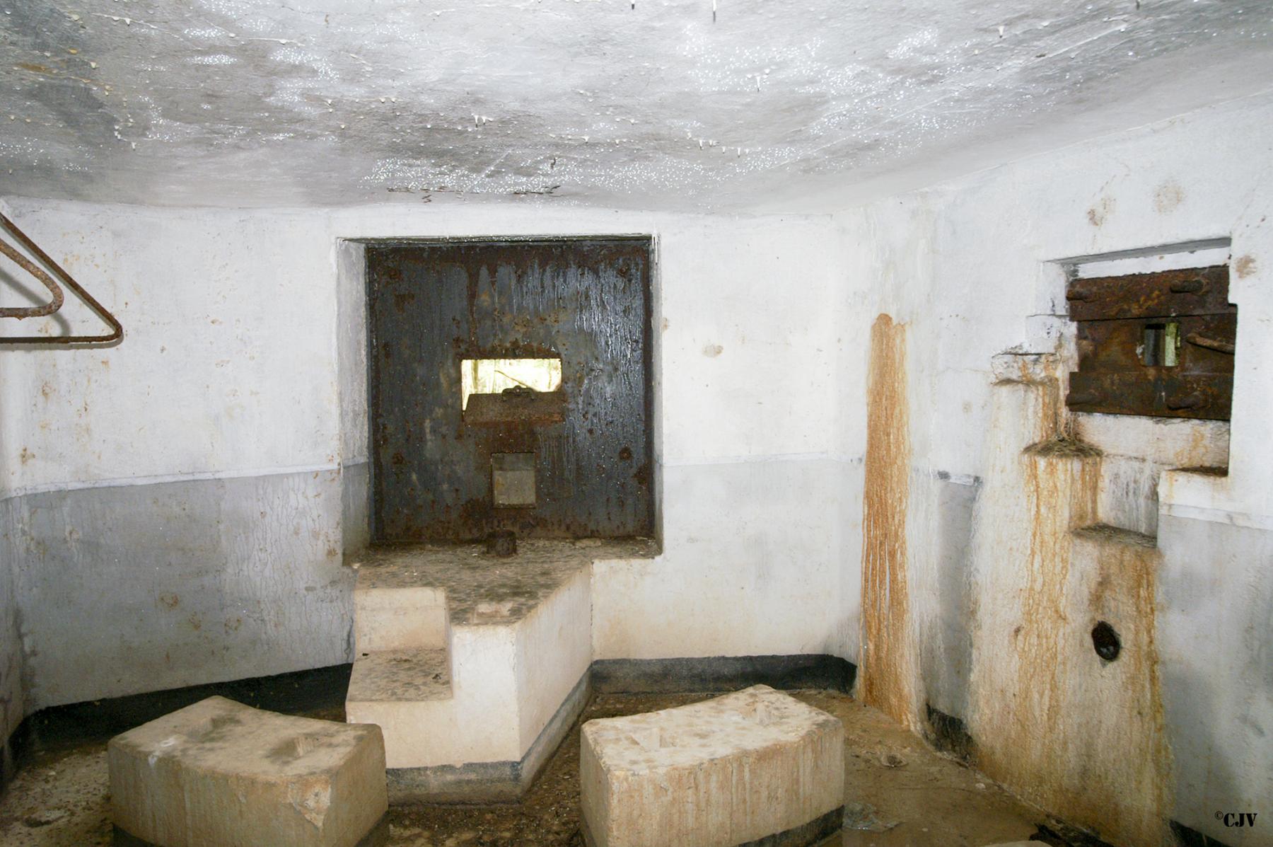 Ligne Maginot - B754 - FOND SAINT JEAN - (Blockhaus pour canon) -  - Caspar Vermeulen