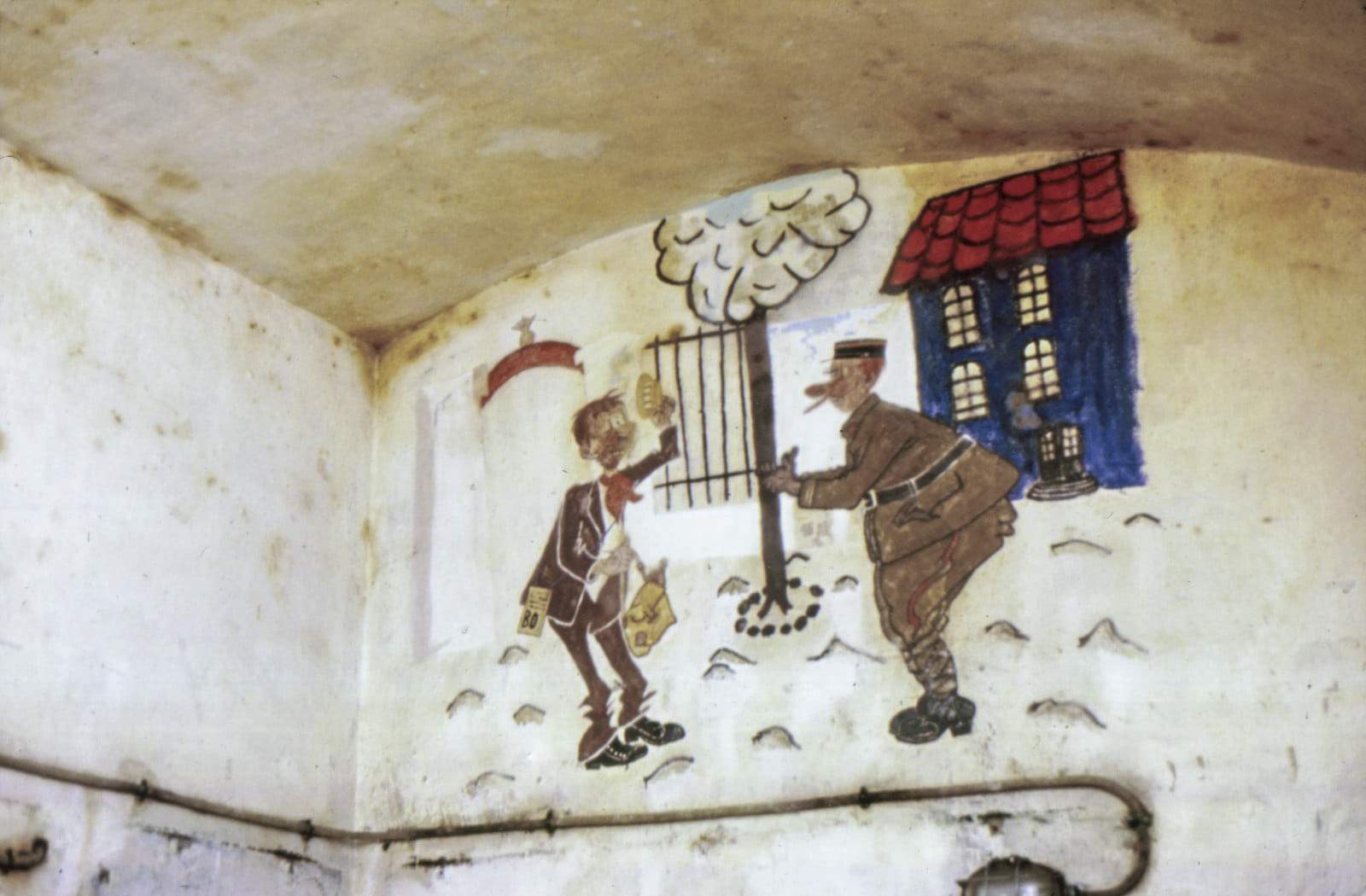 Ligne Maginot - SCHOENENBOURG - (Ouvrage d'artillerie) - Cuisine
La peinture murale de la cuisine dans son état de 1979