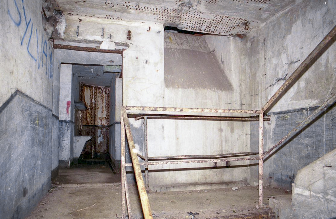 Ligne Maginot - BOUSSOIS - (Ouvrage d'infanterie) - Bloc 1
Etage inférieur