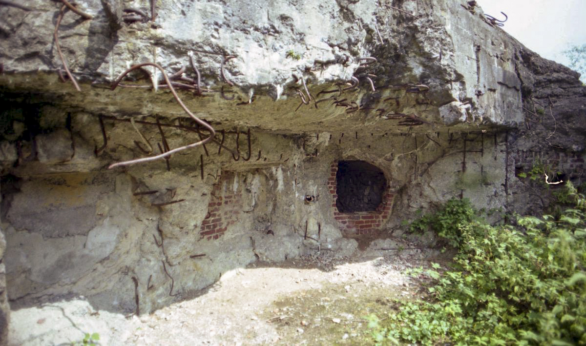 Ligne Maginot - BOUSSOIS - (Ouvrage d'infanterie) - Bloc 3
