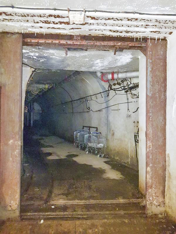 Ligne Maginot - GORDOLON (GN) - (Ouvrage d'artillerie) - Bloc 1
Porte blindée entrée galerie étage inférieur