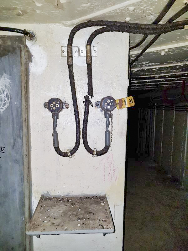 Ligne Maginot - GORDOLON (GN) - (Ouvrage d'artillerie) - Bloc 2
Prises téléphoniques