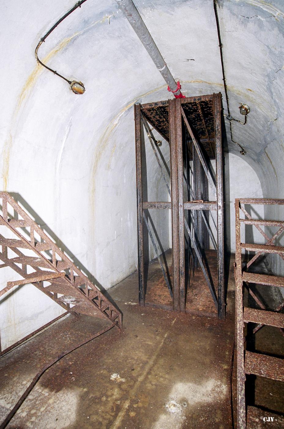 Ligne Maginot - GORDOLON (GN) - (Ouvrage d'artillerie) - Bloc 2
Étage intermédiaire
