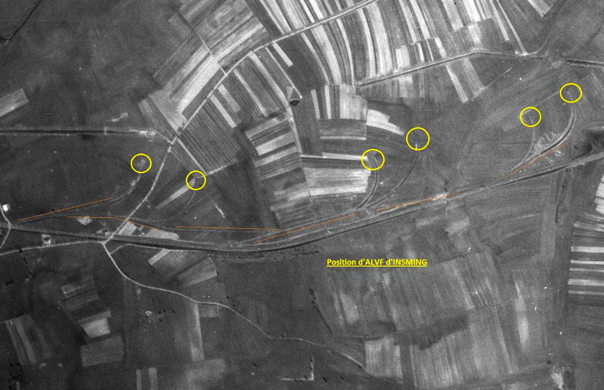 Ligne Maginot - INSMING (A.L.V.F.) - (Position ALVF) - Les 6 épis ainsi que leurs voies de raccordement sont bien visibles. Noter au passage le fossé et les casemates de la ligne CEZF en construction juste en avant.