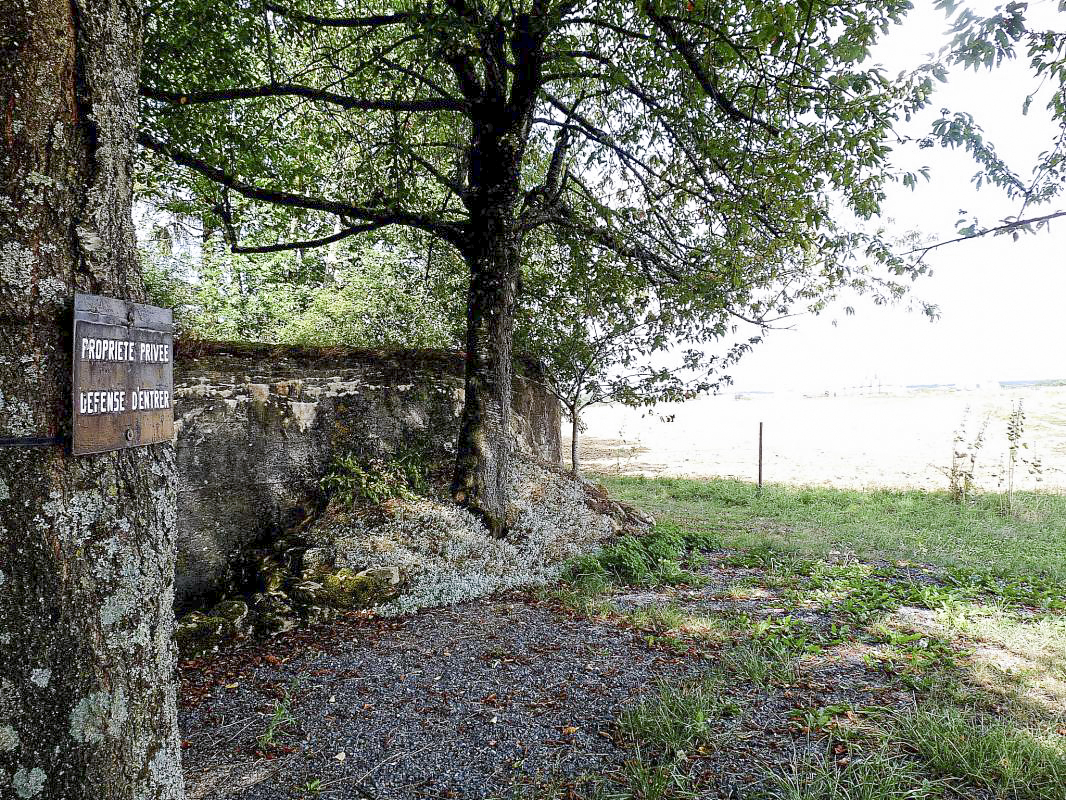 Ligne Maginot - DB242 - (Blockhaus pour canon) - 