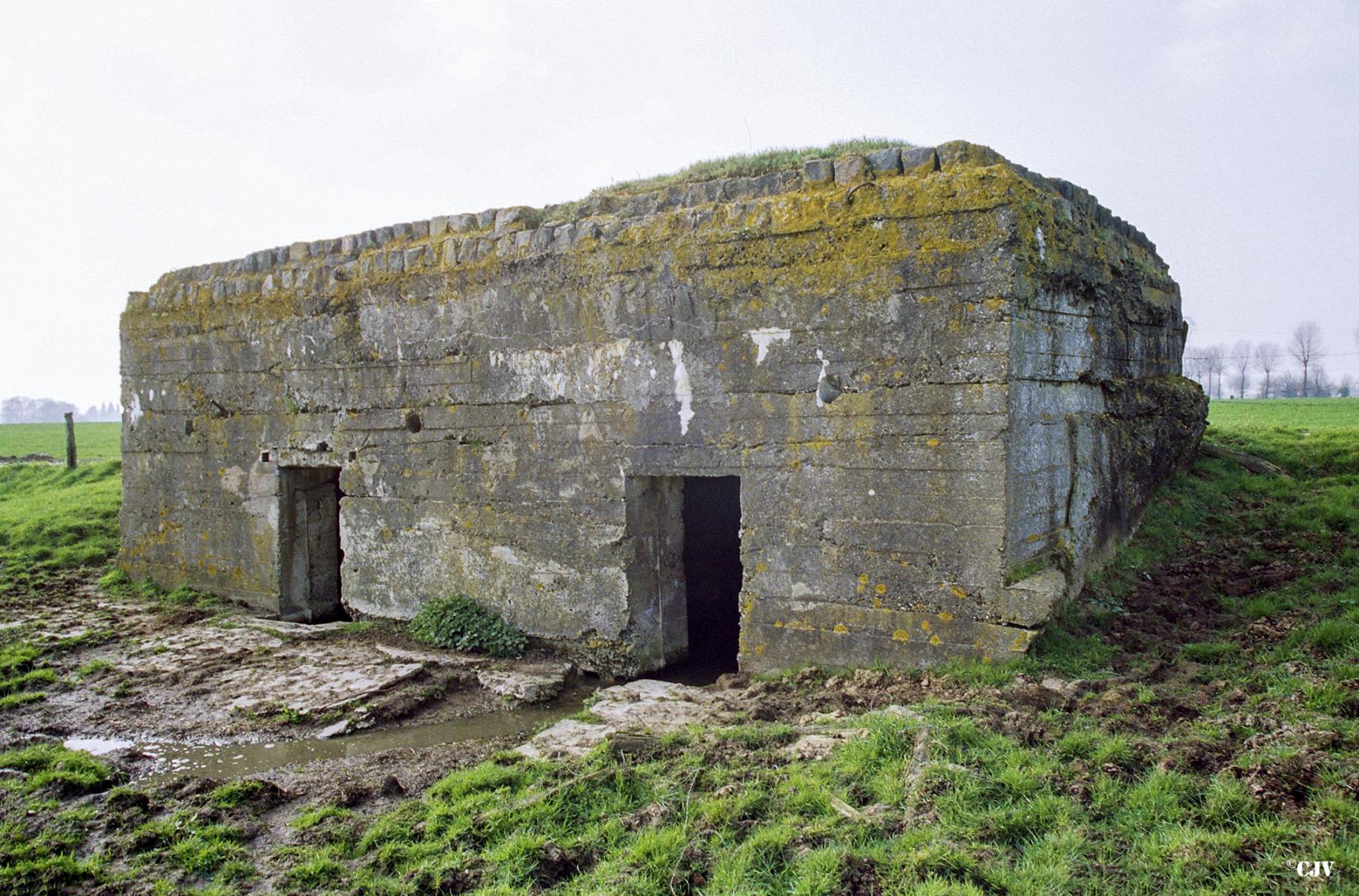 Ligne Maginot - BEF 744 - LA POUILLERIE OUEST 1 - (Abri) -  - Caspar Vermeulen