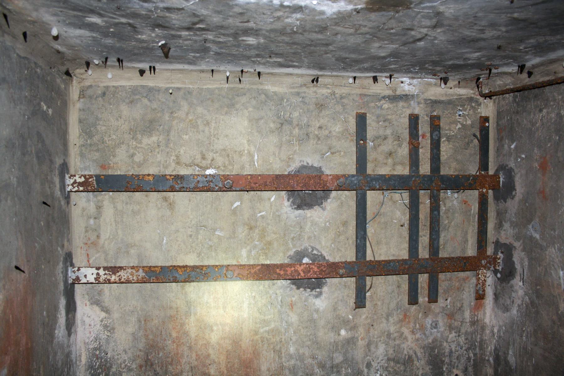 Ligne Maginot - 31L - (Chambre de coupure) - 
