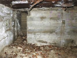 Ligne Maginot - MITTELSMUEHLE - (Blockhaus pour canon) - Le poste de tir du FM et l'entrée hommes.