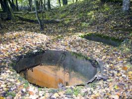 Ligne Maginot - HELLENWALD 2 - (Blockhaus pour arme infanterie) - L'emplacement de la tourelle et la fosse douilles