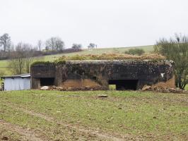 Ligne Maginot - MITTELSMUEHLE OUEST - (Blockhaus pour canon) - La façade arrière du blockhaus.