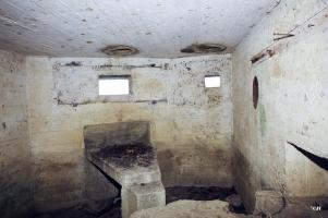 Ligne Maginot - C - OUEST DE FRENOIS - (Blockhaus pour canon) - 