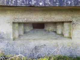 Ligne Maginot - PETIT REMILLY OUEST - (Observatoire d'infanterie) - Créneau face frontale droite