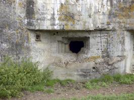Ligne Maginot - CEZF-40 - FORET DE MANGIENNES - (Casemate d'infanterie) - 