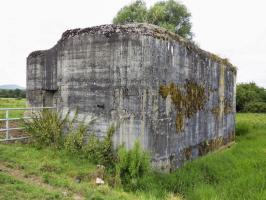 Ligne Maginot - CEZF-40 - FORET DE MANGIENNES - (Casemate d'infanterie) - 