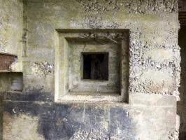 Ligne Maginot - CEZF-40 - FORET DE MANGIENNES - (Casemate d'infanterie) - 