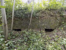 Ligne Maginot - 15 - LA COME - (Blockhaus pour arme infanterie) - Face frontale, direction de tir vers l'est