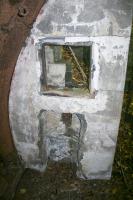 Ligne Maginot - BOIS DE LA COTE (169° RIF) - (PC de Sous-Secteur) - Restes d'une cheminée dans l'une des alvéoles.