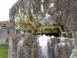 Ligne Maginot - 101 - PAQUIS DES CAILLES - (Blockhaus lourd type STG / STG-FCR - Double) - Le créneau d'observation endommagé