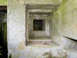 Ligne Maginot - 101 - PAQUIS DES CAILLES - (Blockhaus lourd type STG / STG-FCR - Double) - Le créneau de défense rapprochée de l'entrée