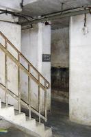 Ligne Maginot - HETTANGE GRANDE - X8 (QUARTIER ROUSSY - III/168°RIF) - (Abri) - Lavabos à l'étage inférieur et escalier de communication entre les deux étages