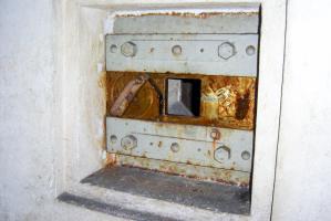 Ligne Maginot - HETTANGE GRANDE - X8 (QUARTIER ROUSSY - III/168°RIF) - (Abri) - Créneau de défense intérieure face à la galerie inachevée devant communiquer avec O9