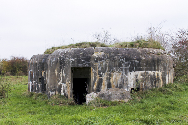 Ligne Maginot - CONFLUENT 3 - (Blockhaus pour arme infanterie) - L'entrée est