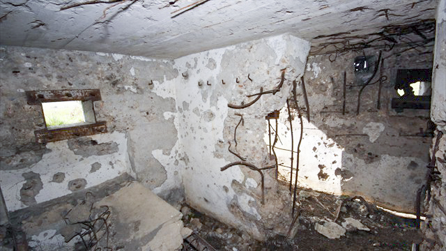 Ligne Maginot - CONFLUENT 3 - (Blockhaus pour arme infanterie) - 