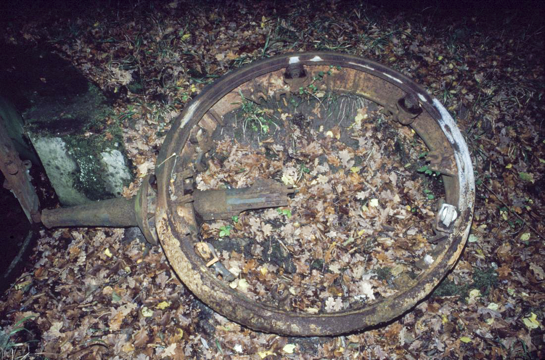 Ligne Maginot - HUEHNERBERG (TD N° 173) - (Cuve pour arme d'infanterie) - La TD n°173, qui était installée dans cet emplacement, dans son état de 1991 avant récupération et valorisation.