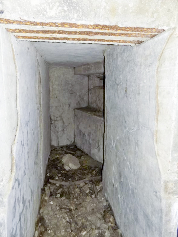 Ligne Maginot - 103 - CHATEAU BELLEVUE - (Blockhaus lourd type STG / STG-FCR - Double) - Vers créneau observation