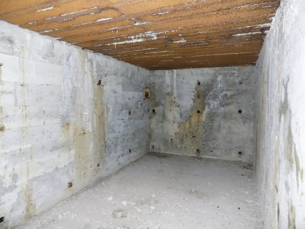 Ligne Maginot - LA BERLIERE (55° CA) - (PC de Secteur) - Deuxième salle vers le nord-est (derrière la ligne des dix bureaux/salles).