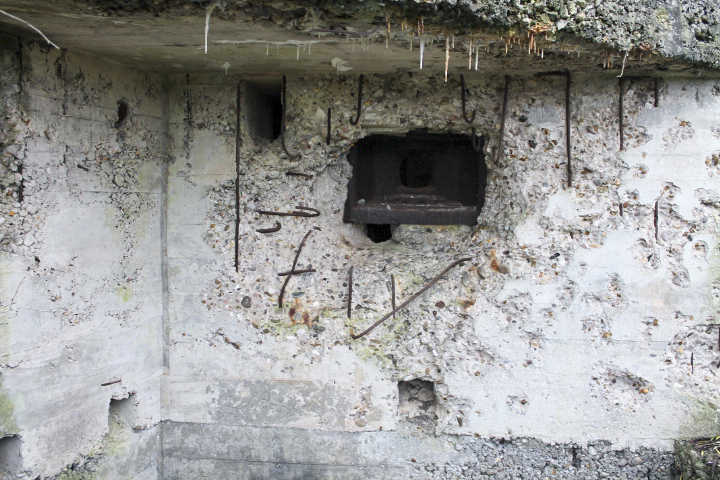 Ligne Maginot - MC30 - STG C - (Casemate d'infanterie - double) - Créneau mitrailleuse