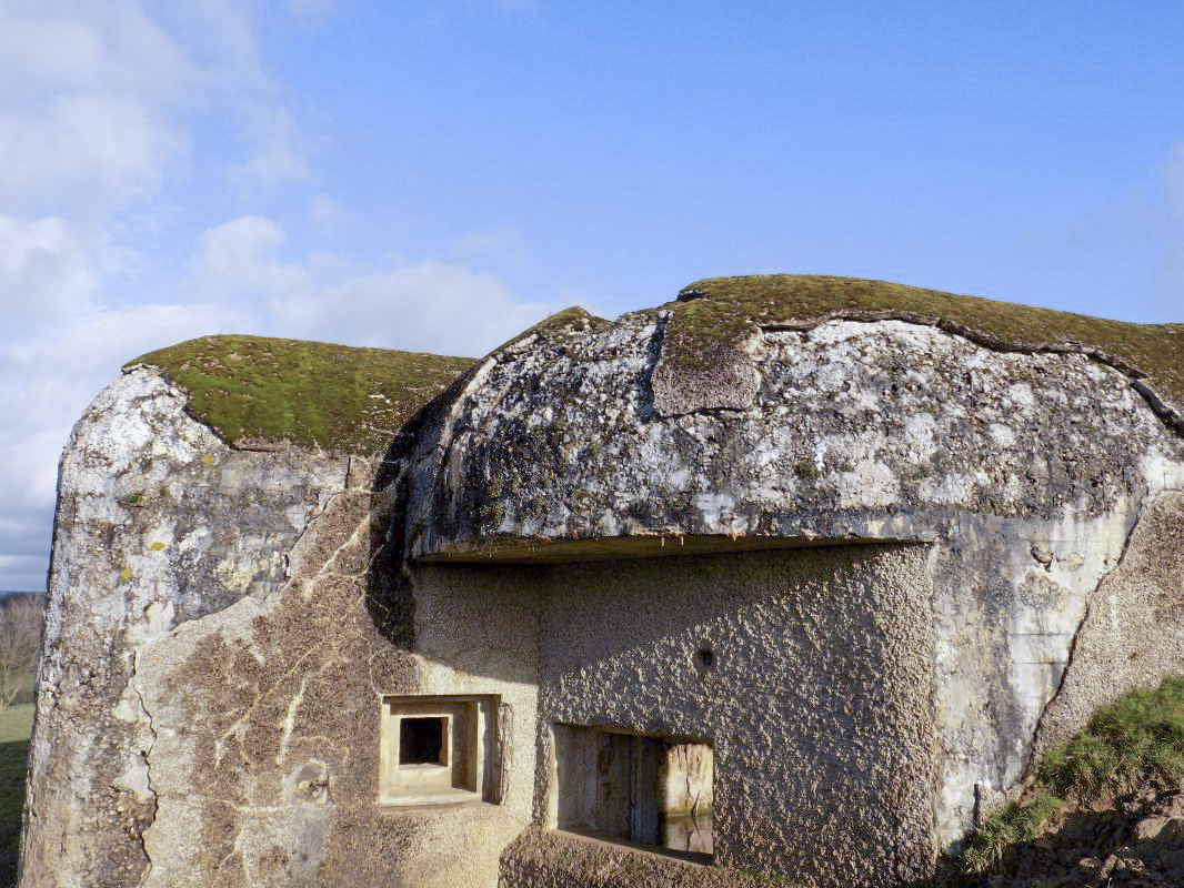 Ligne Maginot - BELLEVUE - (Casemate d'artillerie) - Les créneaux