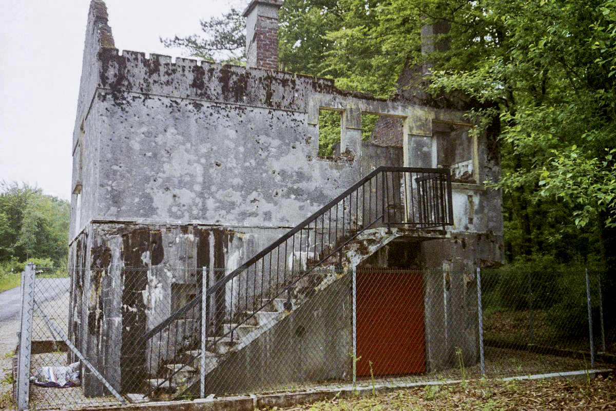 Ligne Maginot - MF10 - M - BOIS DE SAINT MENGES - (Poste GRM - Maison Forte) - L'état 1994