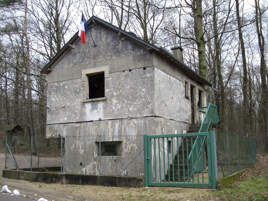 Ligne Maginot - MF10 - M - BOIS DE SAINT MENGES - (Poste GRM - Maison Forte) - 