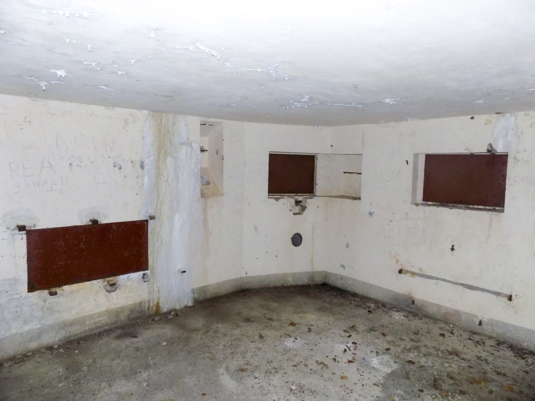 Ligne Maginot - MF10 - M - BOIS DE SAINT MENGES - (Poste GRM - Maison Forte) - Faces frontale et droite