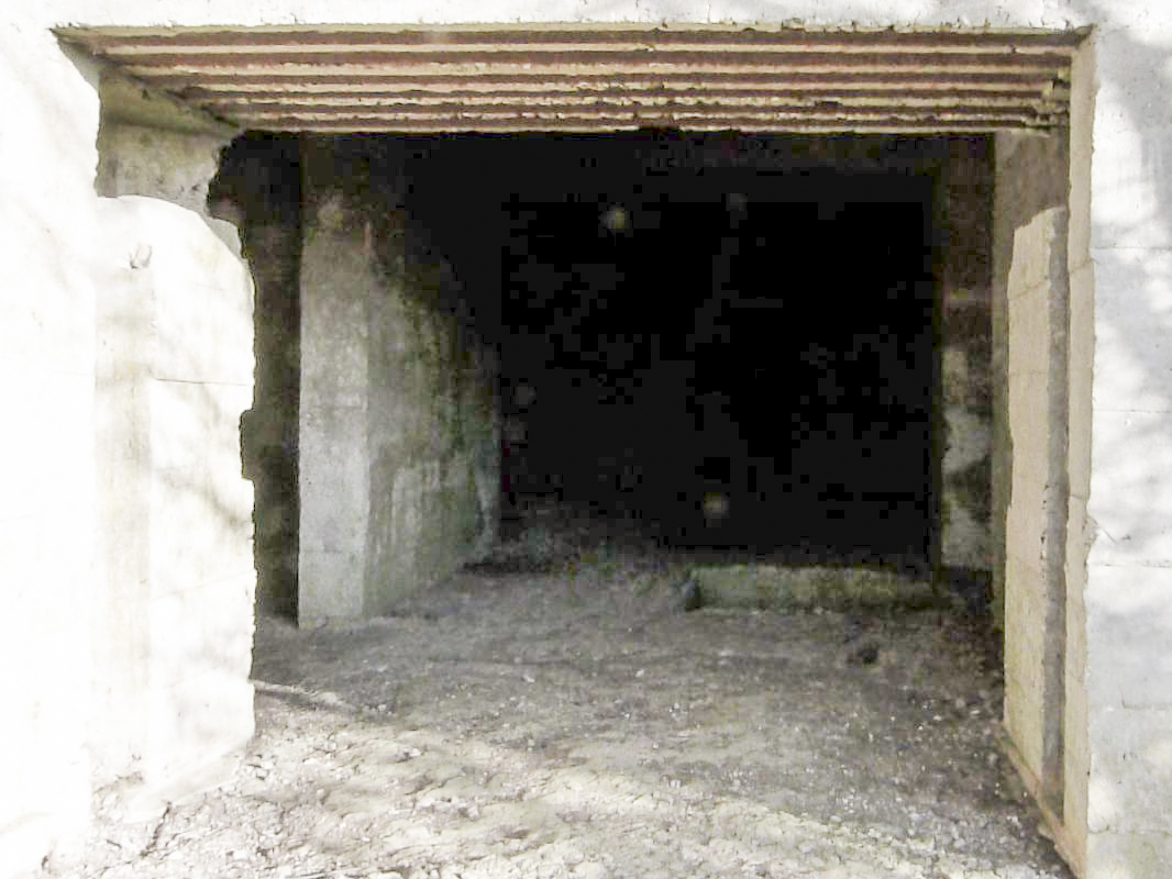 Ligne Maginot - CEZF-18 - LA CASSINE OUEST - (Casemate d'infanterie - double) - 