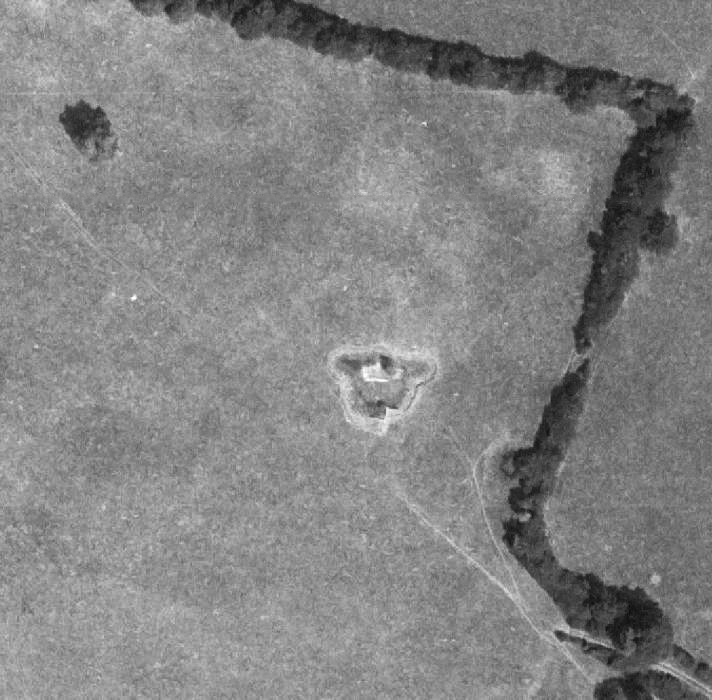 Ligne Maginot - CEZF-20BIS  - ARTAISE OUEST - (Casemate d'infanterie - double) - En 1975 - IGN - Géoportail 1975