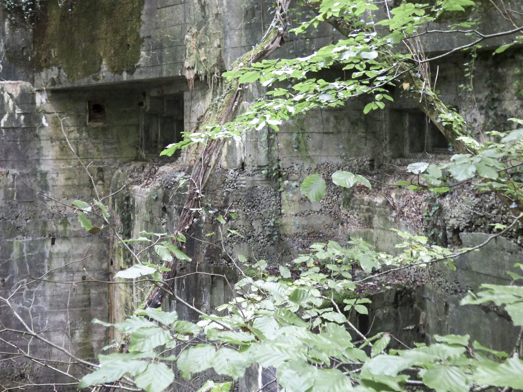 Ligne Maginot - CEZF-33  - LE DEFFOY - (Casemate d'infanterie - double) - 